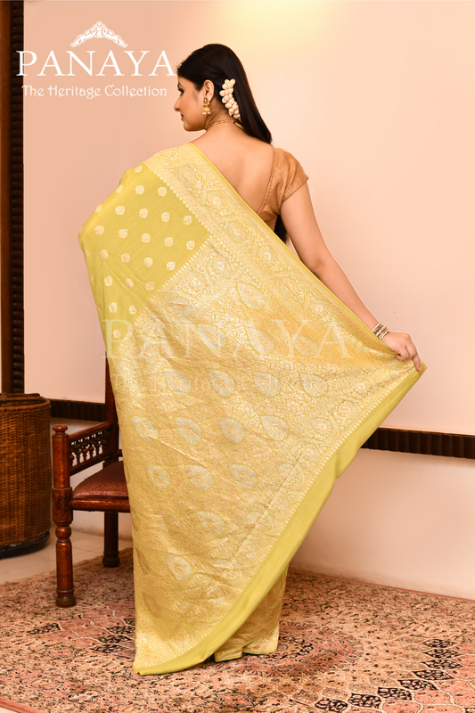 Saree Munga Silk Semi Handloom with Booti Design with Banarasi aanchal & Border