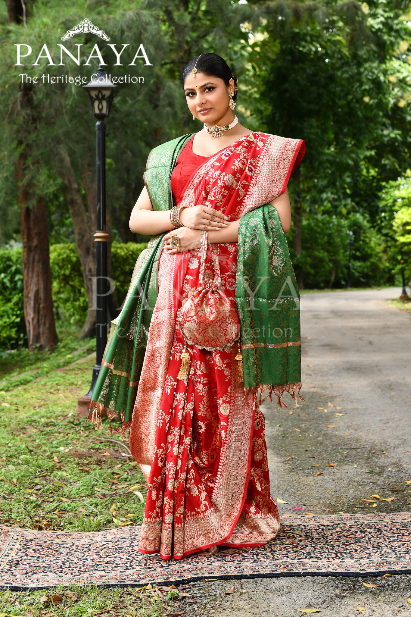 Saree Katan Silk Handwoven with Banrasi Aanchal & Border with Gold & Silver Meenedar Jaal Design