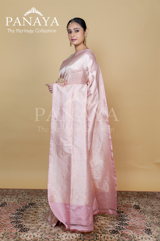 Handloom Tanchoi Silk Saree With Full Enticate Work And Border