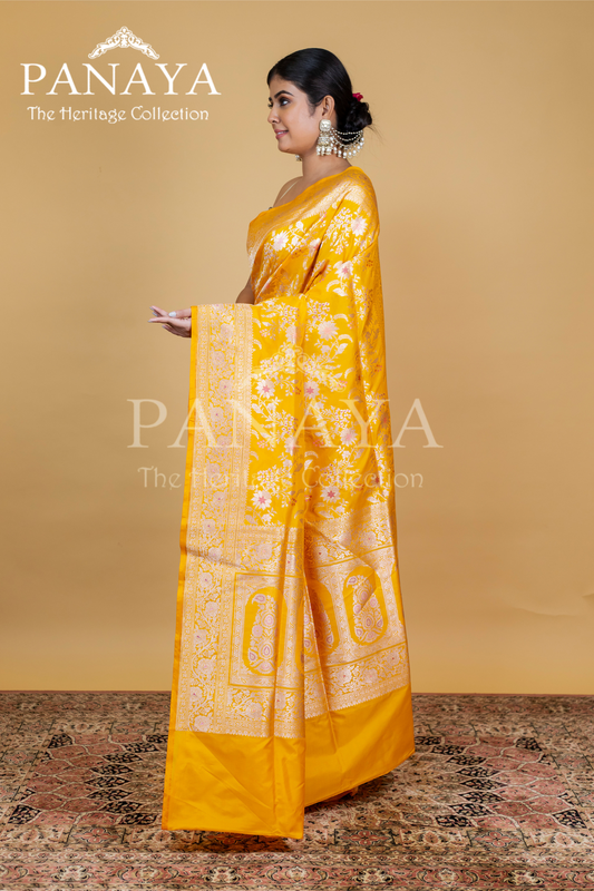 Katan Silk Zaal Design With Meenakari Work Banarasi Anchal Border Work