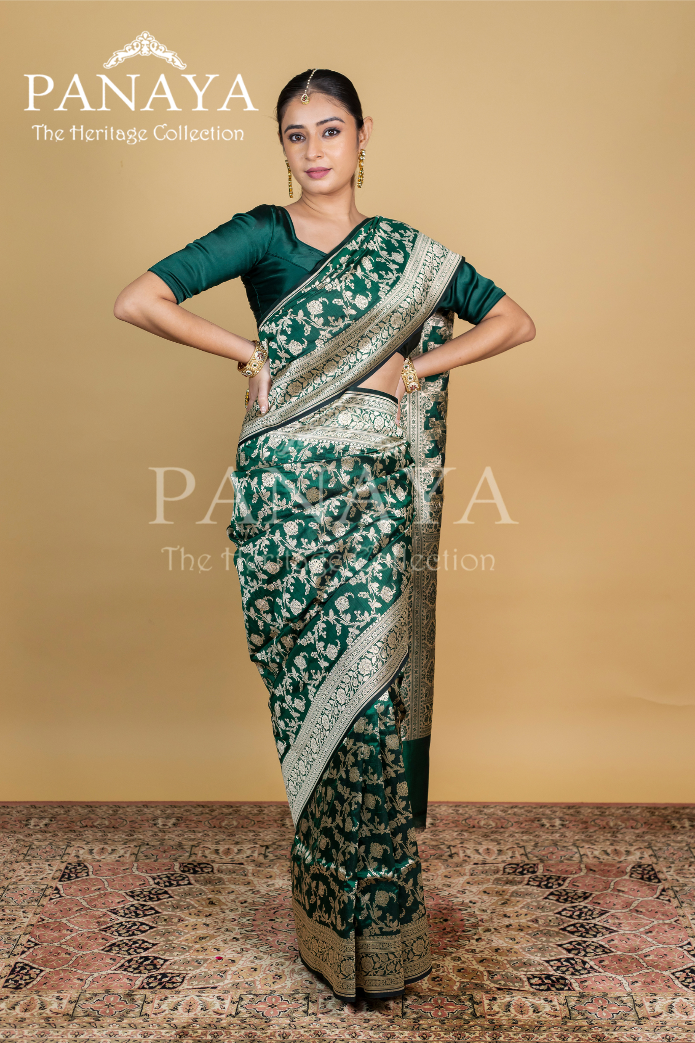 Banarasi Floral Zaal Work With Banarsi Anchal And Border