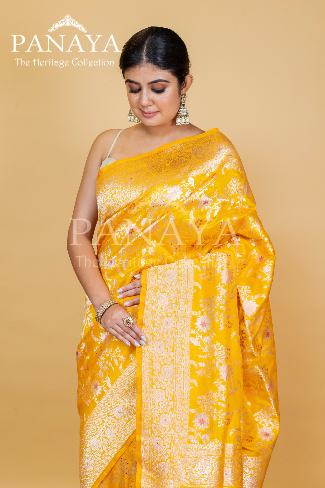 Katan Silk Zaal Design With Meenakari Work Banarasi Anchal Border Work