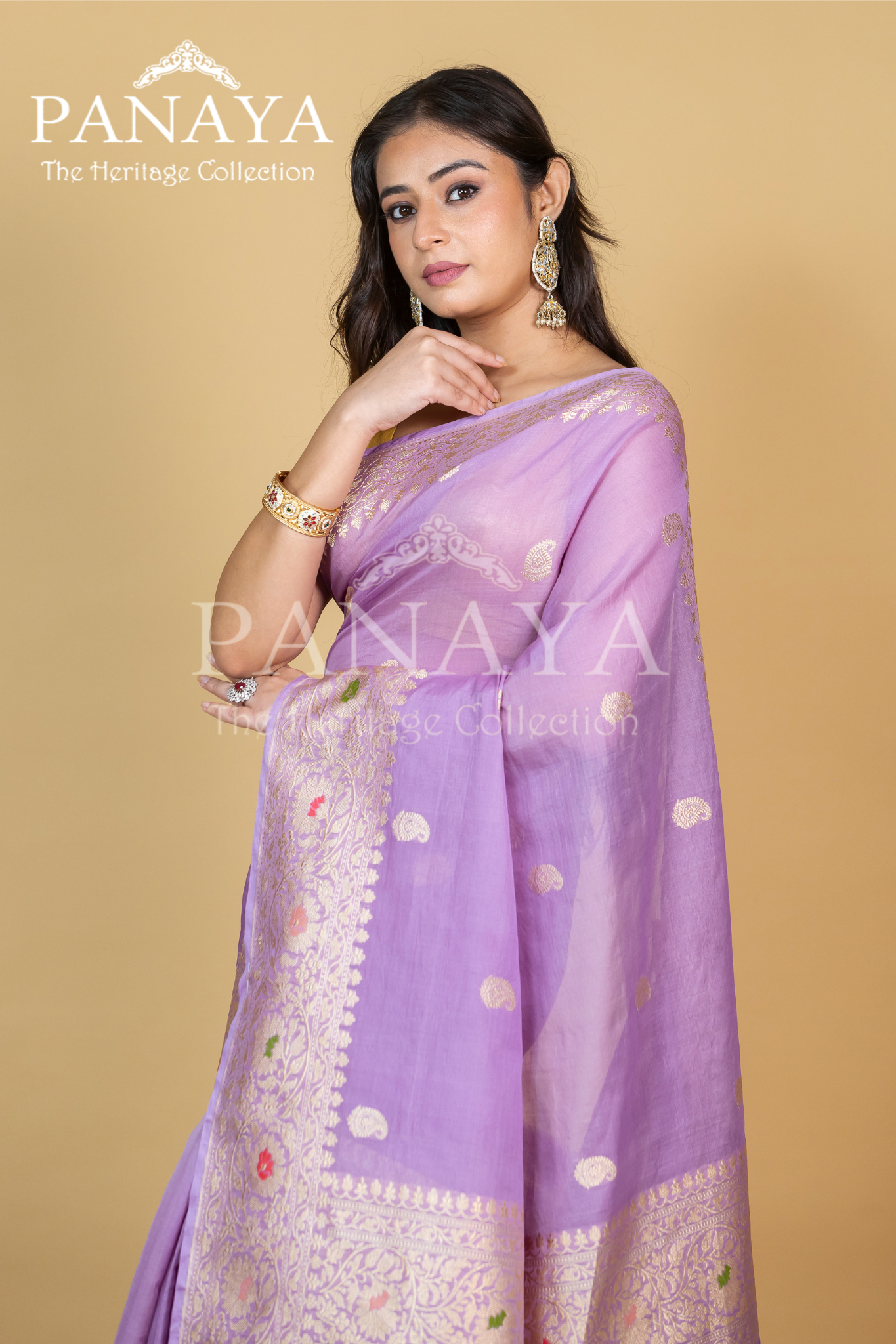 Kora Silk Kairi Buti With Gold Zari Meenakari Anchal And Border
