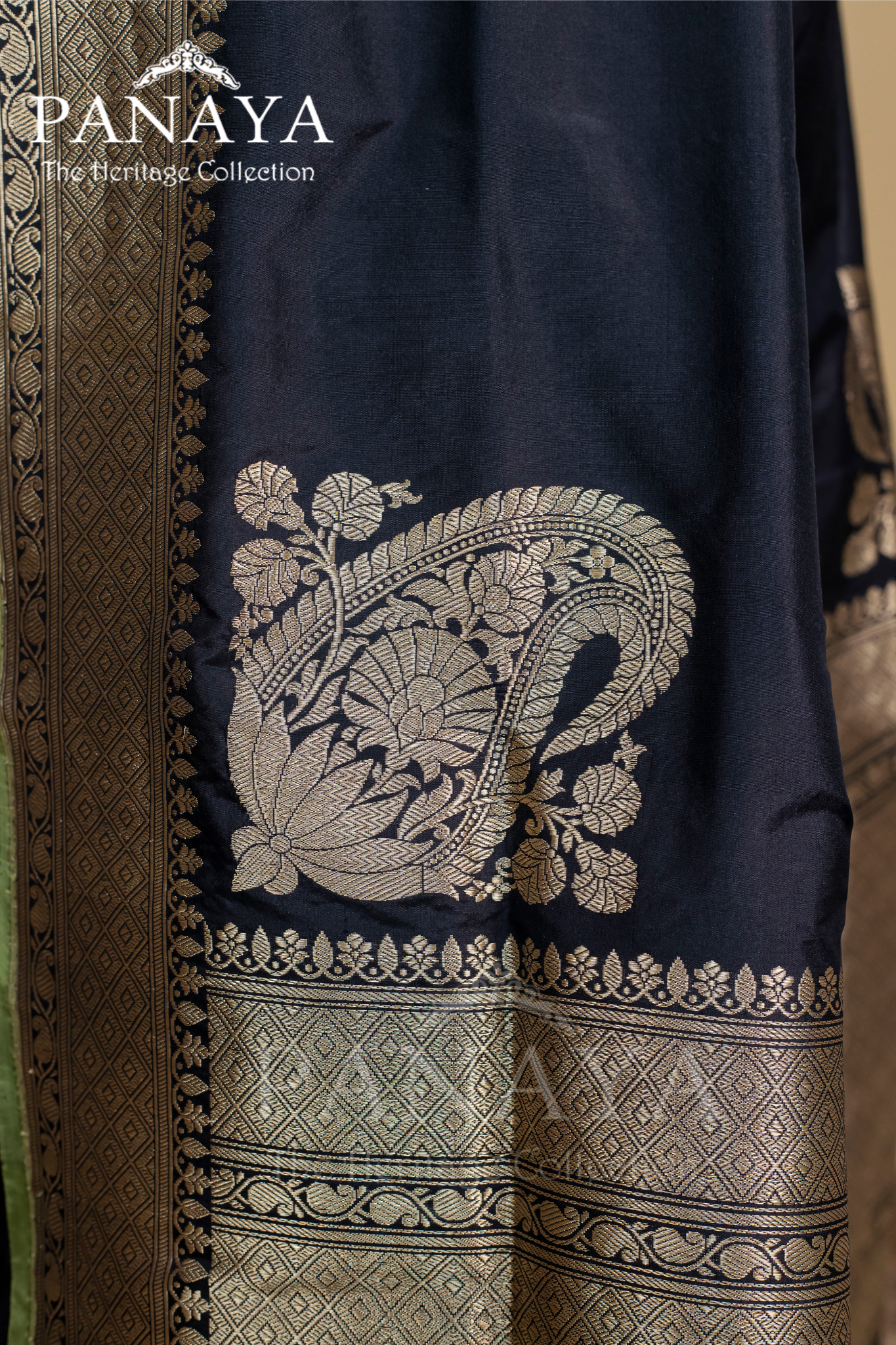 Handloom Katan Silk With Kuniya Banarasi Border Anchal