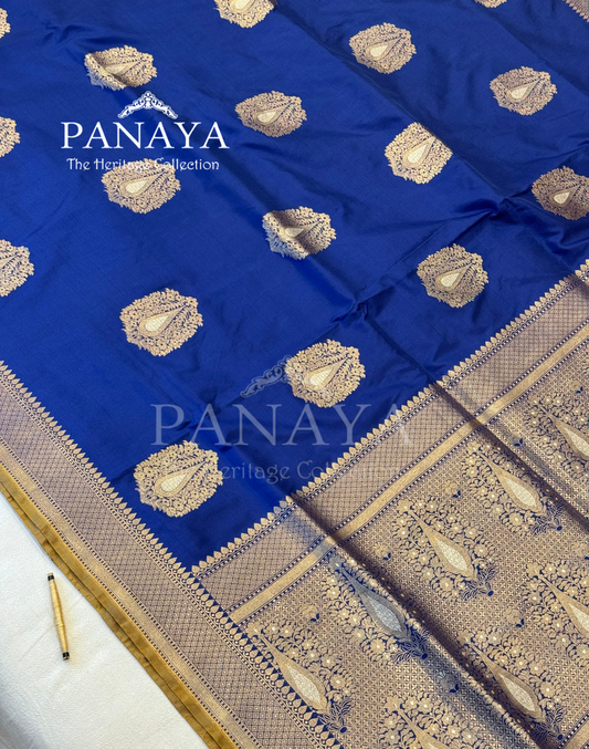Saree Katan Silk Banarasi Aanchal Border with Gold & Silver Zari Antique Boota Design