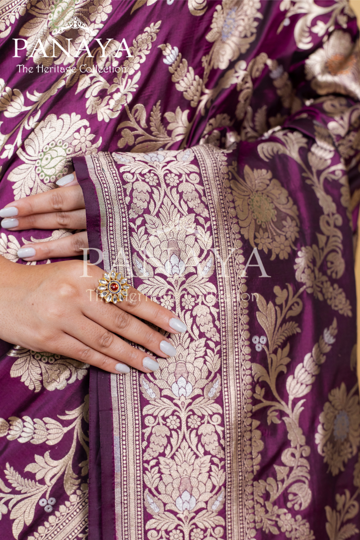 Katan Silk Handloom With Zaal Design With Banarsi Anchal Border