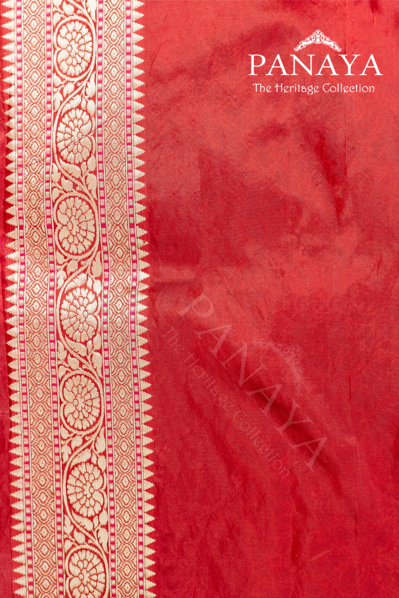 Tanchoi Silk Brocade Design With Paithani Anchal With Contast Red Border
