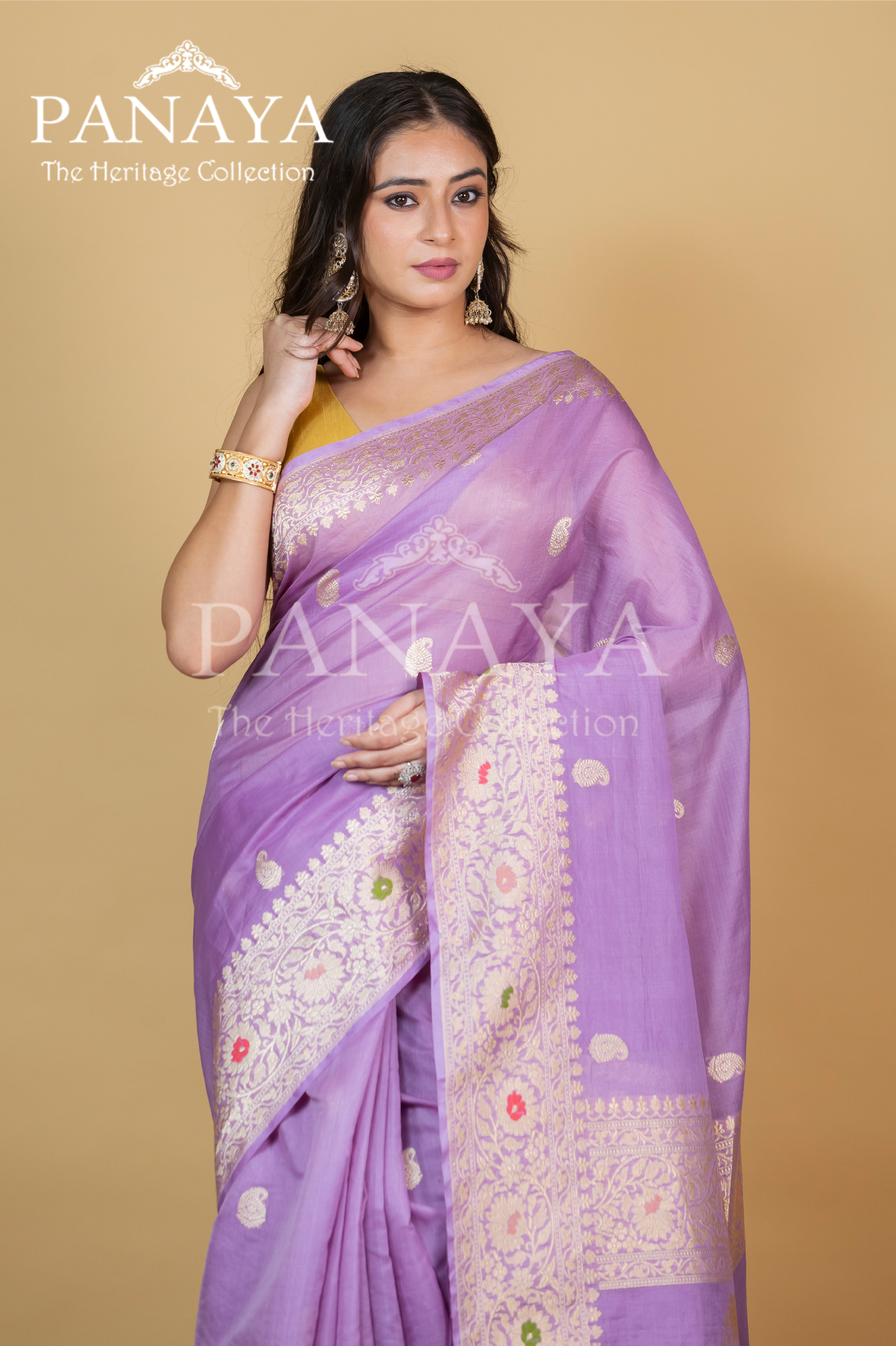 Kora Silk Kairi Buti With Gold Zari Meenakari Anchal And Border