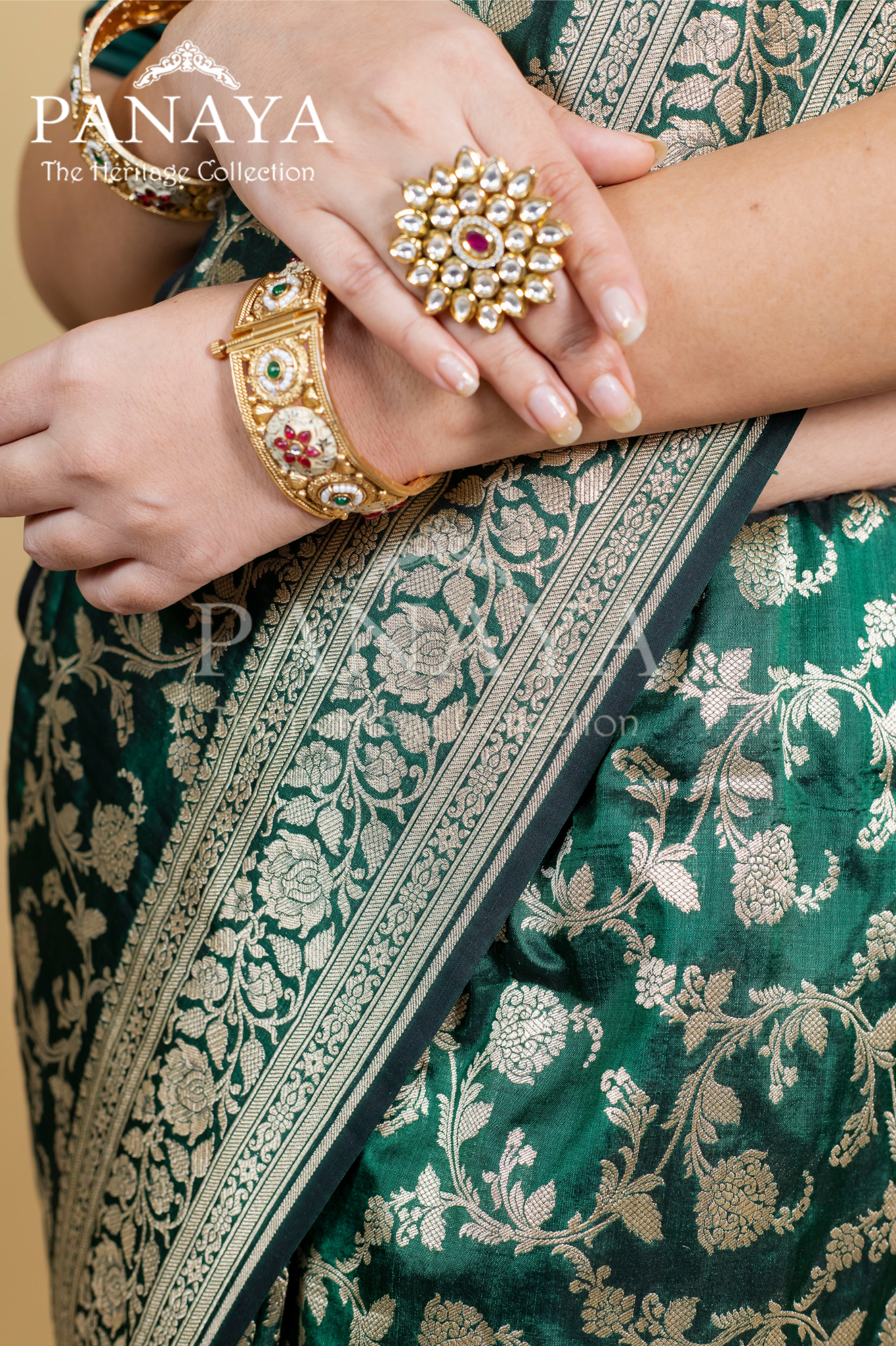 Banarasi Floral Zaal Work With Banarsi Anchal And Border