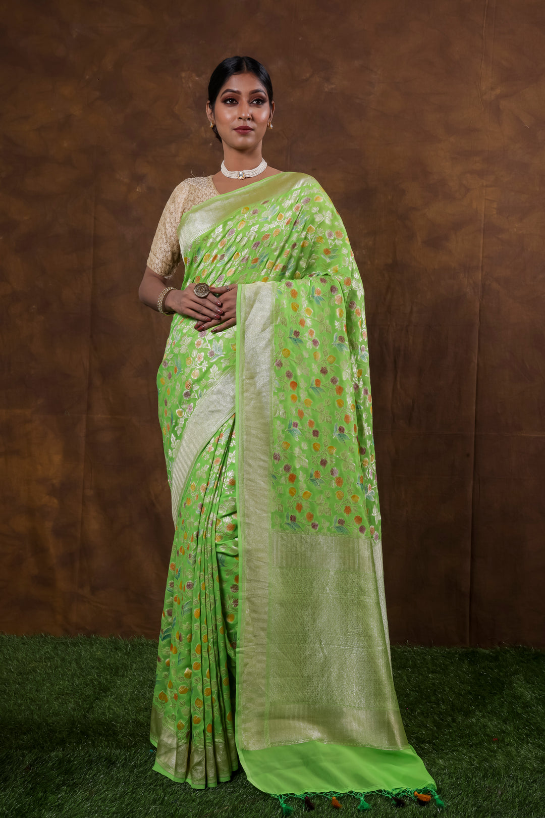 Light Green Georgette Khaddi Pure Silk Saree - Panaya 