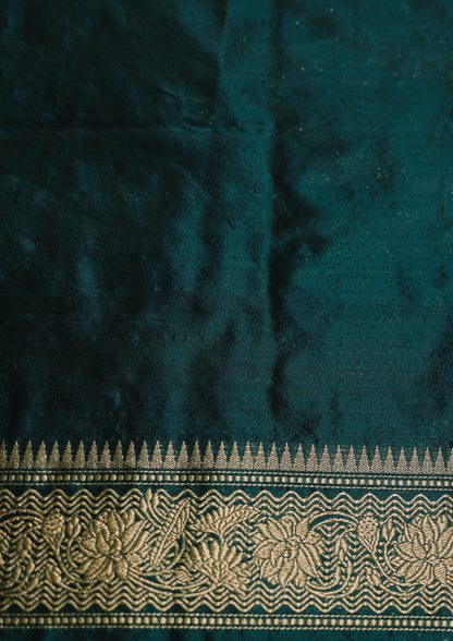 Teal Handwoven Kadwa Katan Pure Silk Saree - Panaya 