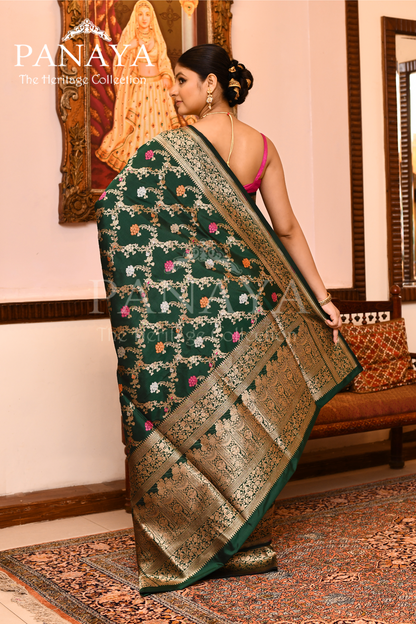 Saree Katan Silk Handwoven with Banrasi Aanchal & Border with Gold & Silver Meenedar Jaal Design