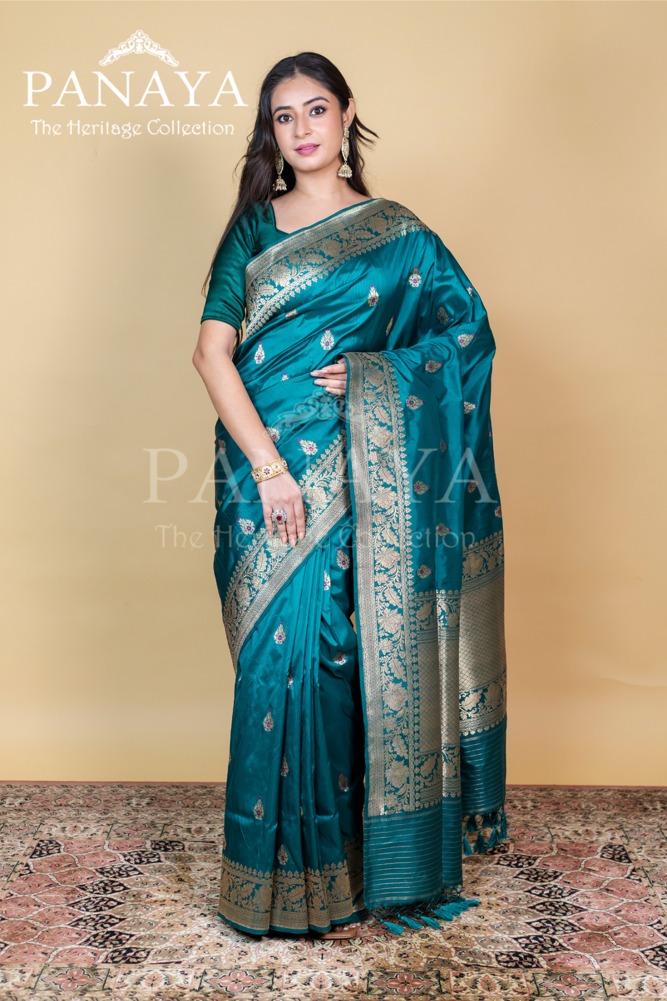 Meena Buti Katan Silk Handloom With Banarsi Anchal Zari Work Border