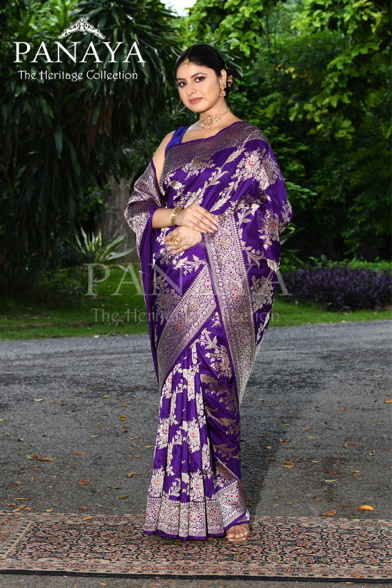 Saree Katan Silk Handwoven with Banrasi Aanchal & Border with Gold & Silver Meenedar Jaal Design