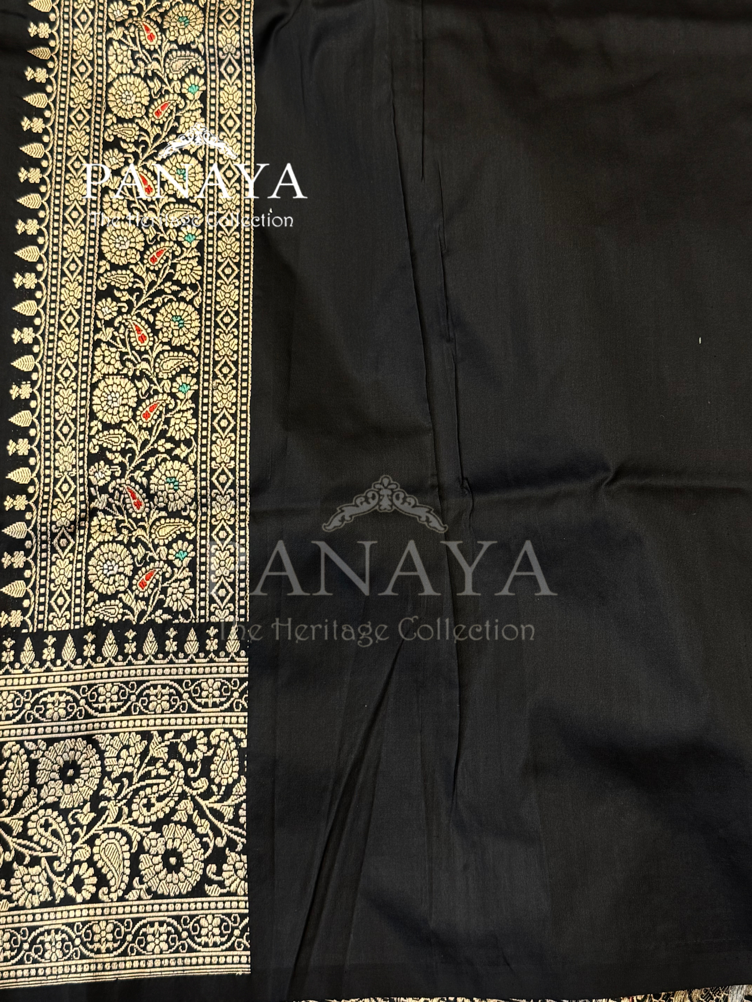 Saree Katan Silk with Meenedarr Banarasi Aanchal & Border with Gold Zari Carry Boota and konia