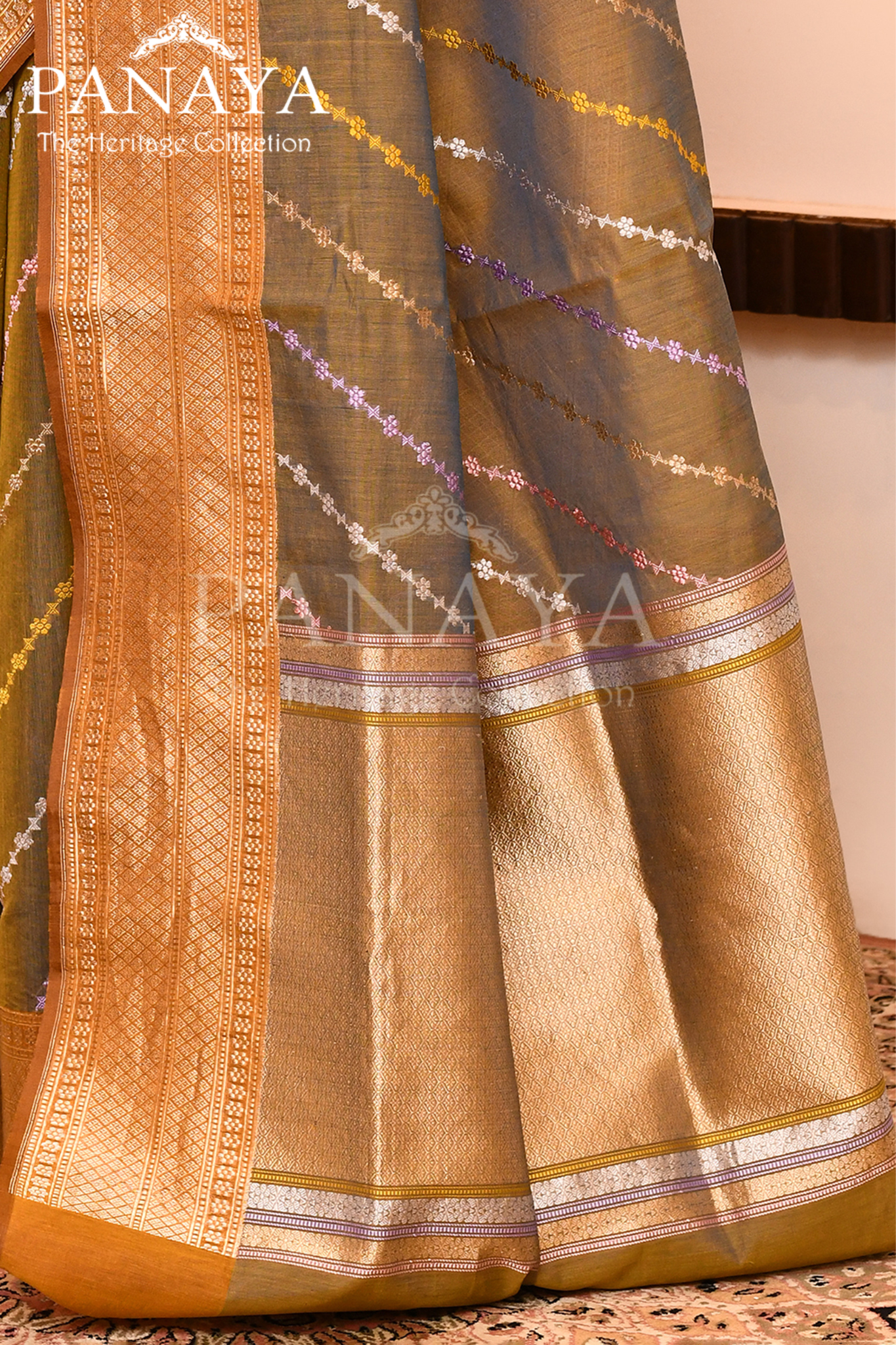 Saree Kora cotton Silk with Banrasi Aanchal & Border with Meenedar Aada Design