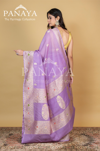 Kora Silk Kairi Buti With Gold Zari Meenakari Anchal And Border