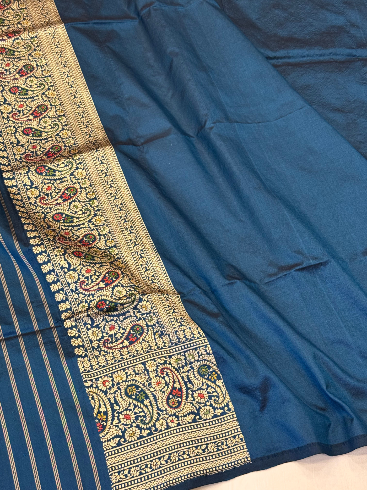 Saree Katan Silk with Meenedarr Banarasi Aanchal & Border with Gold Zari Carry Boota