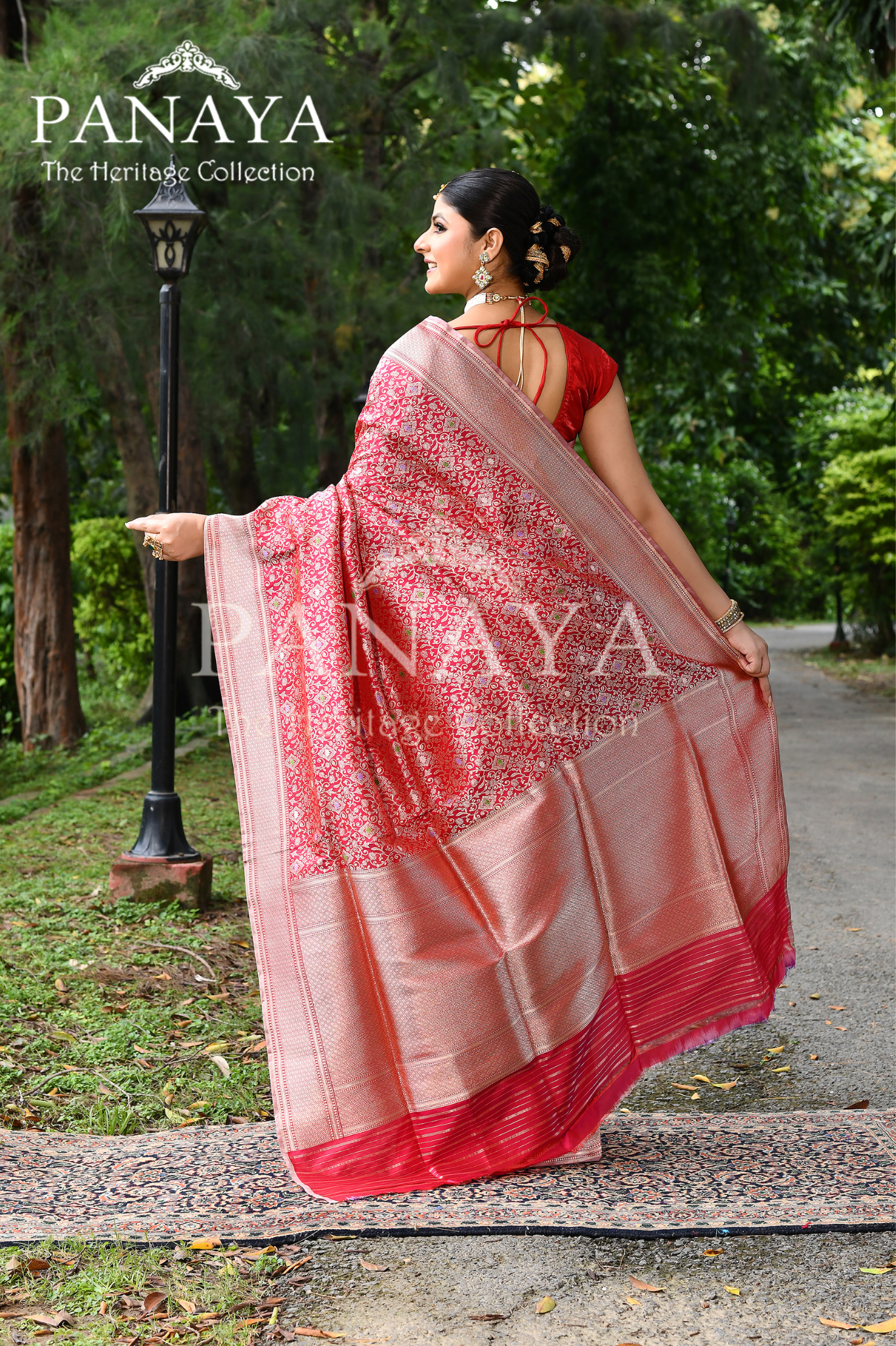 Saree Katan Silk Handwoven with Banrasi Aanchal & Border with Gold & Silver Meenedar Jaal Design
