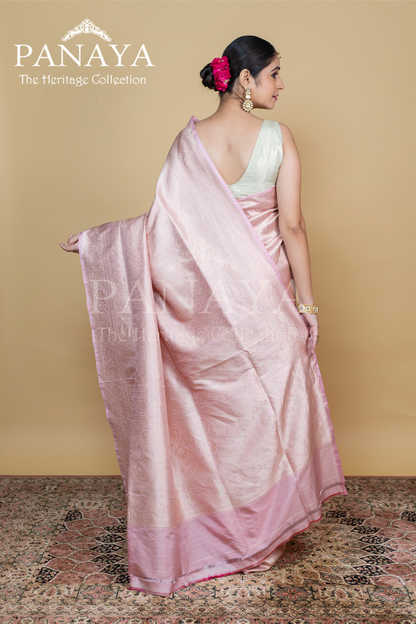 Handloom Tanchoi Silk Saree With Full Enticate Work And Border