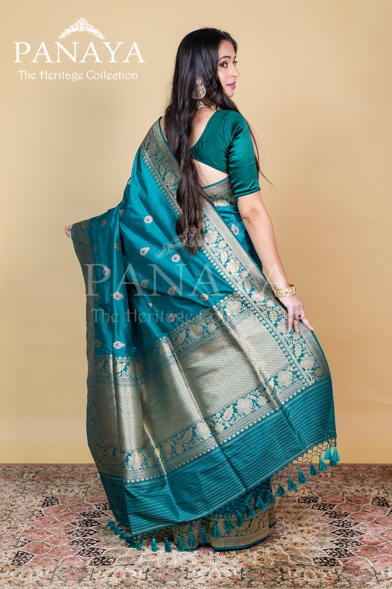 Meena Buti Katan Silk Handloom With Banarsi Anchal Zari Work Border