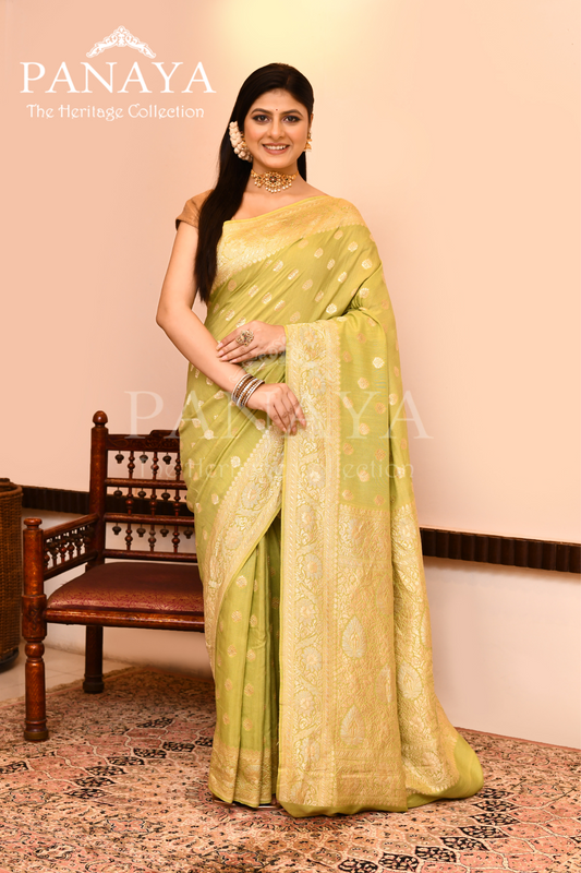 Saree Munga Silk Semi Handloom with Booti Design with Banarasi aanchal & Border