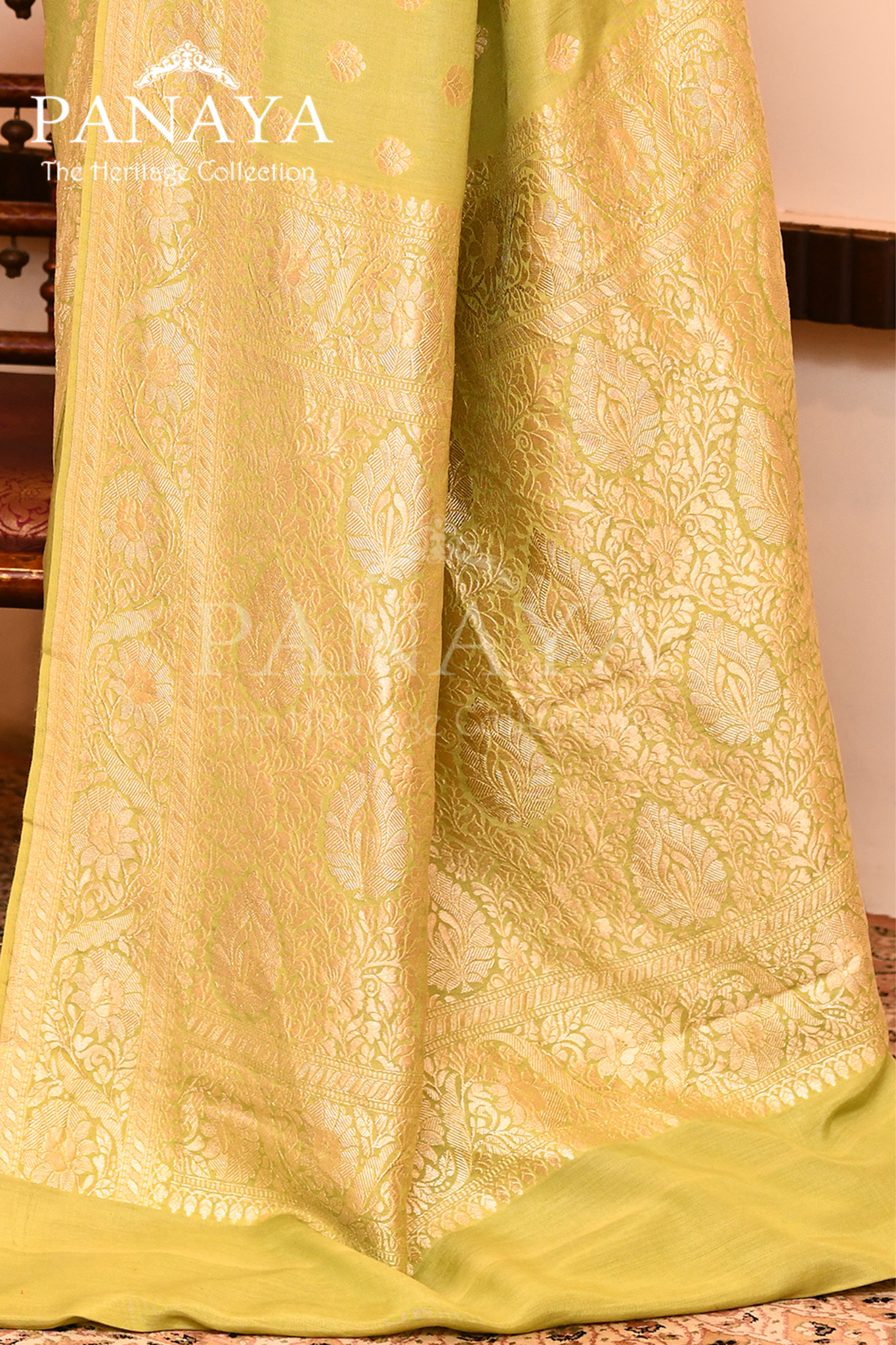 Saree Munga Silk Semi Handloom with Booti Design with Banarasi aanchal & Border