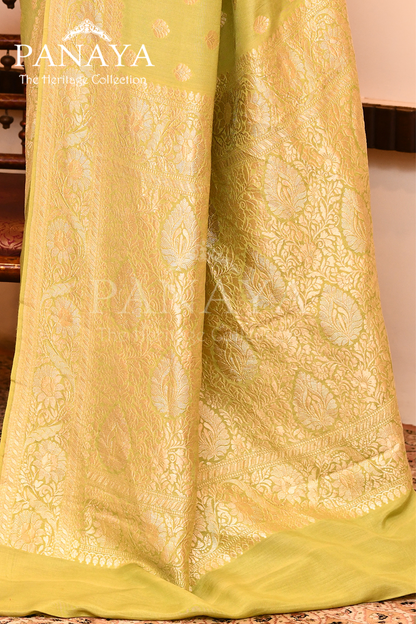 Saree Munga Silk Semi Handloom with Booti Design with Banarasi aanchal & Border
