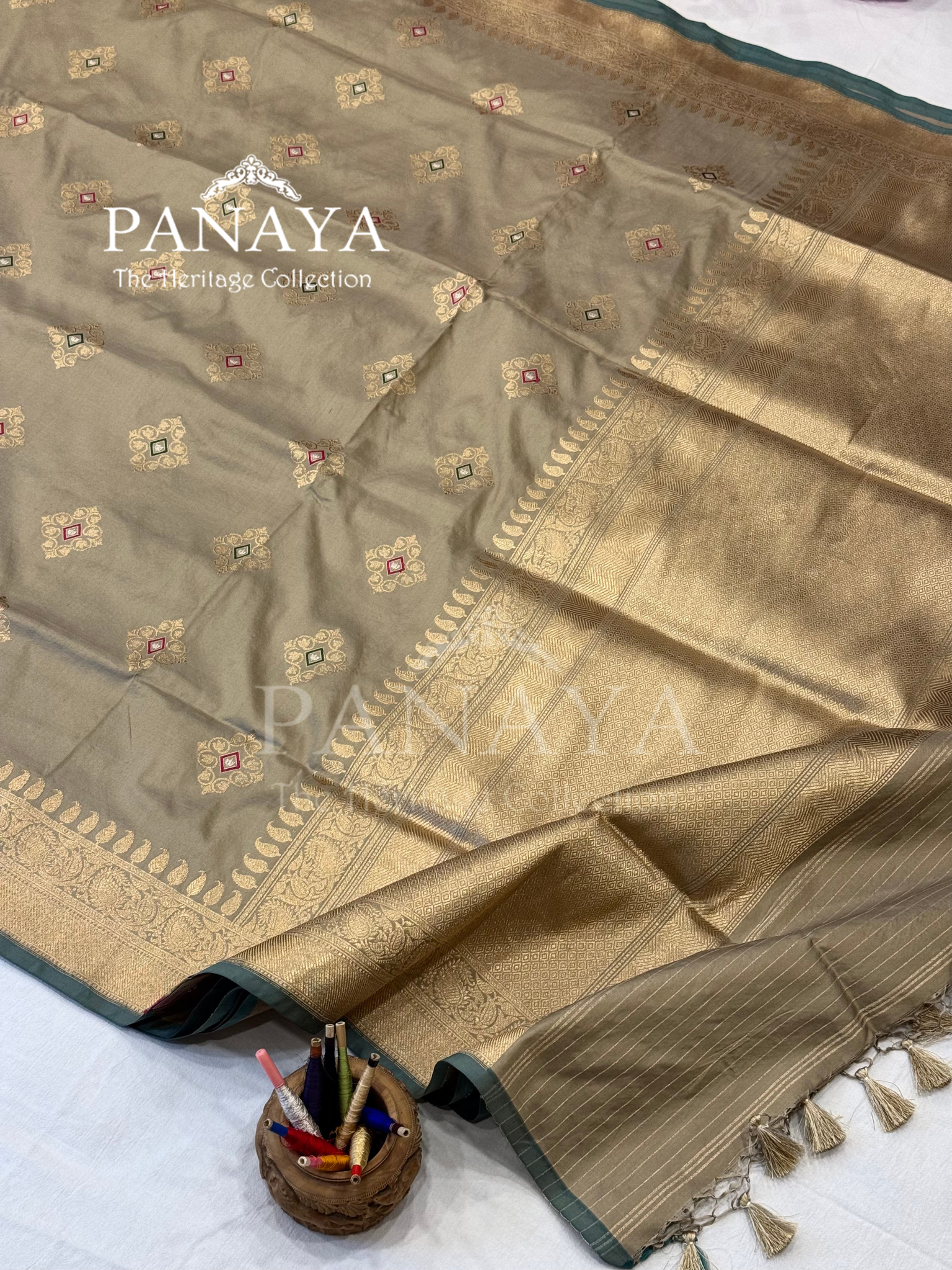 Saree Katan Silk with banarasi aanchal & Border with meenedar Boota Design