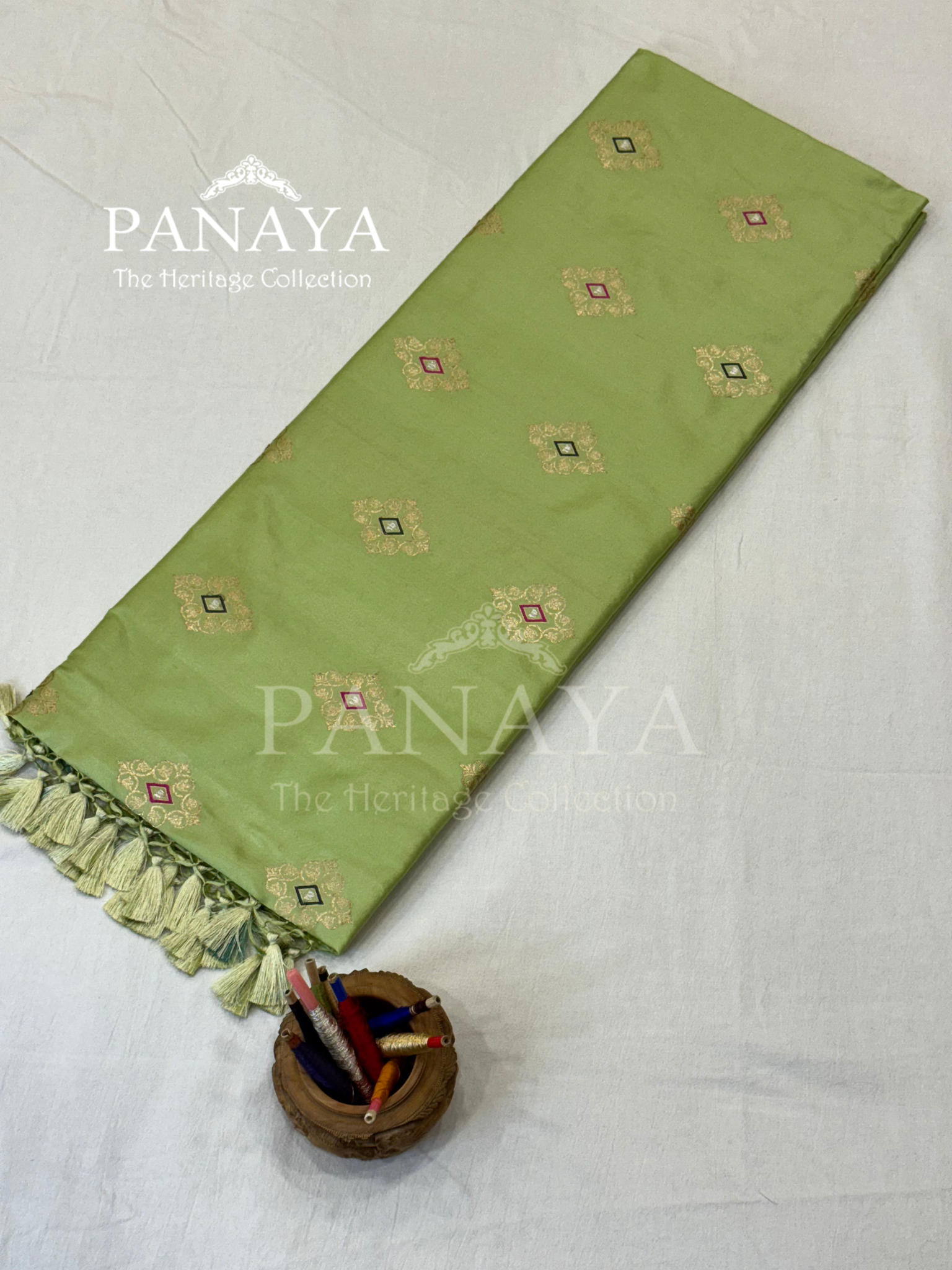 Saree Katan Silk with banarasi aanchal & Border with meenedar Boota Design