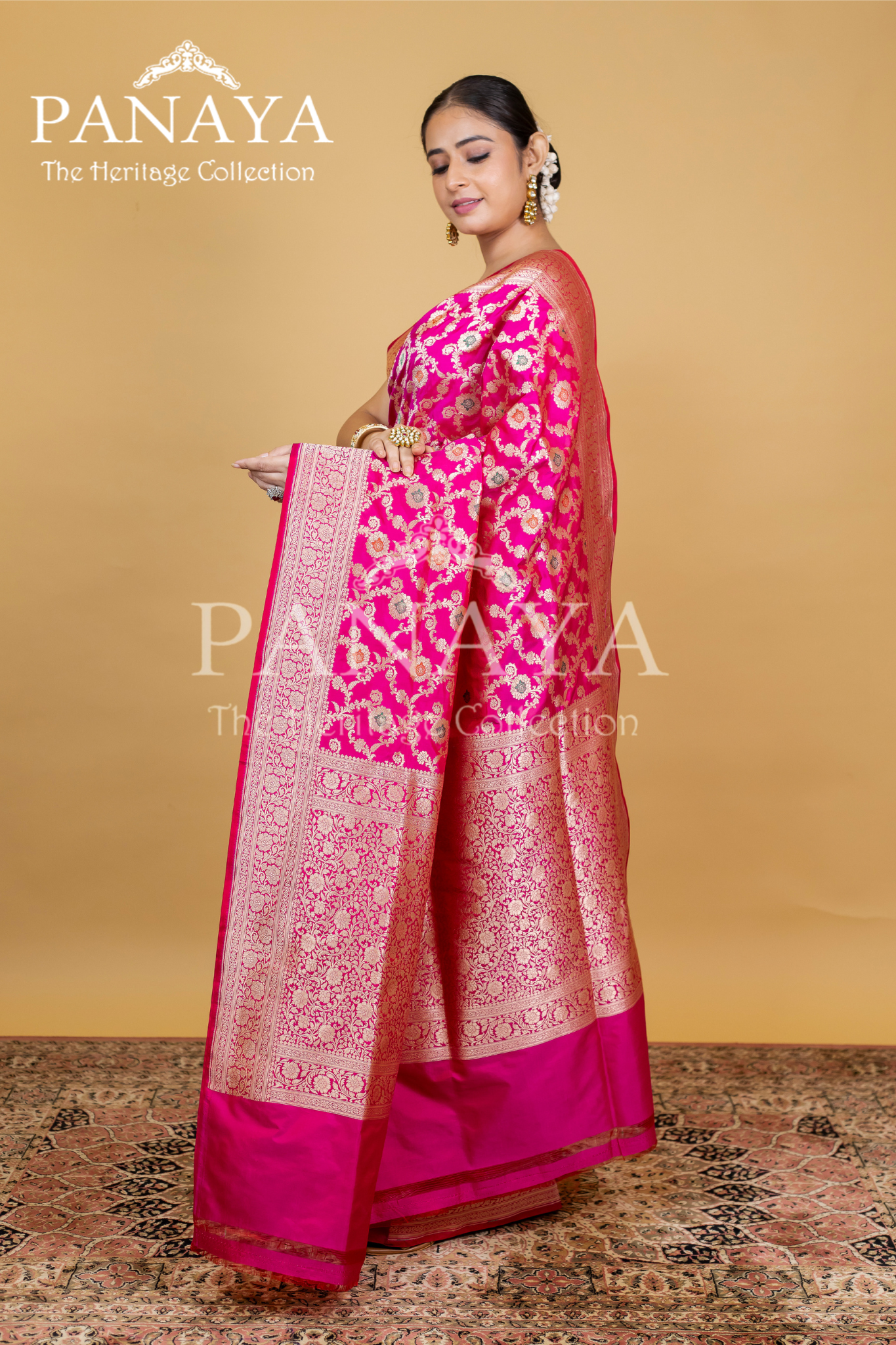 Zaal Work With Meenakari Pattern