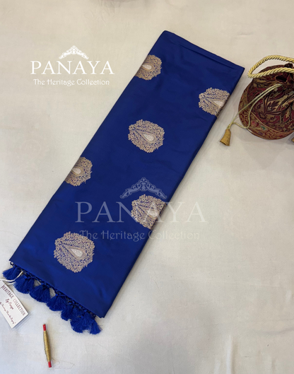 Saree Katan Silk Banarasi Aanchal Border with Gold & Silver Zari Antique Boota Design