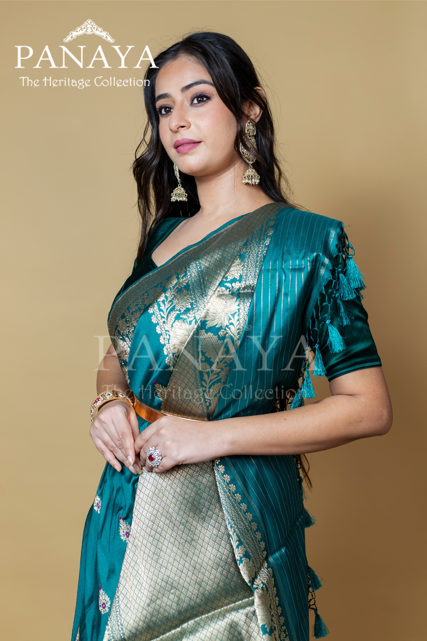 Meena Buti Katan Silk Handloom With Banarsi Anchal Zari Work Border