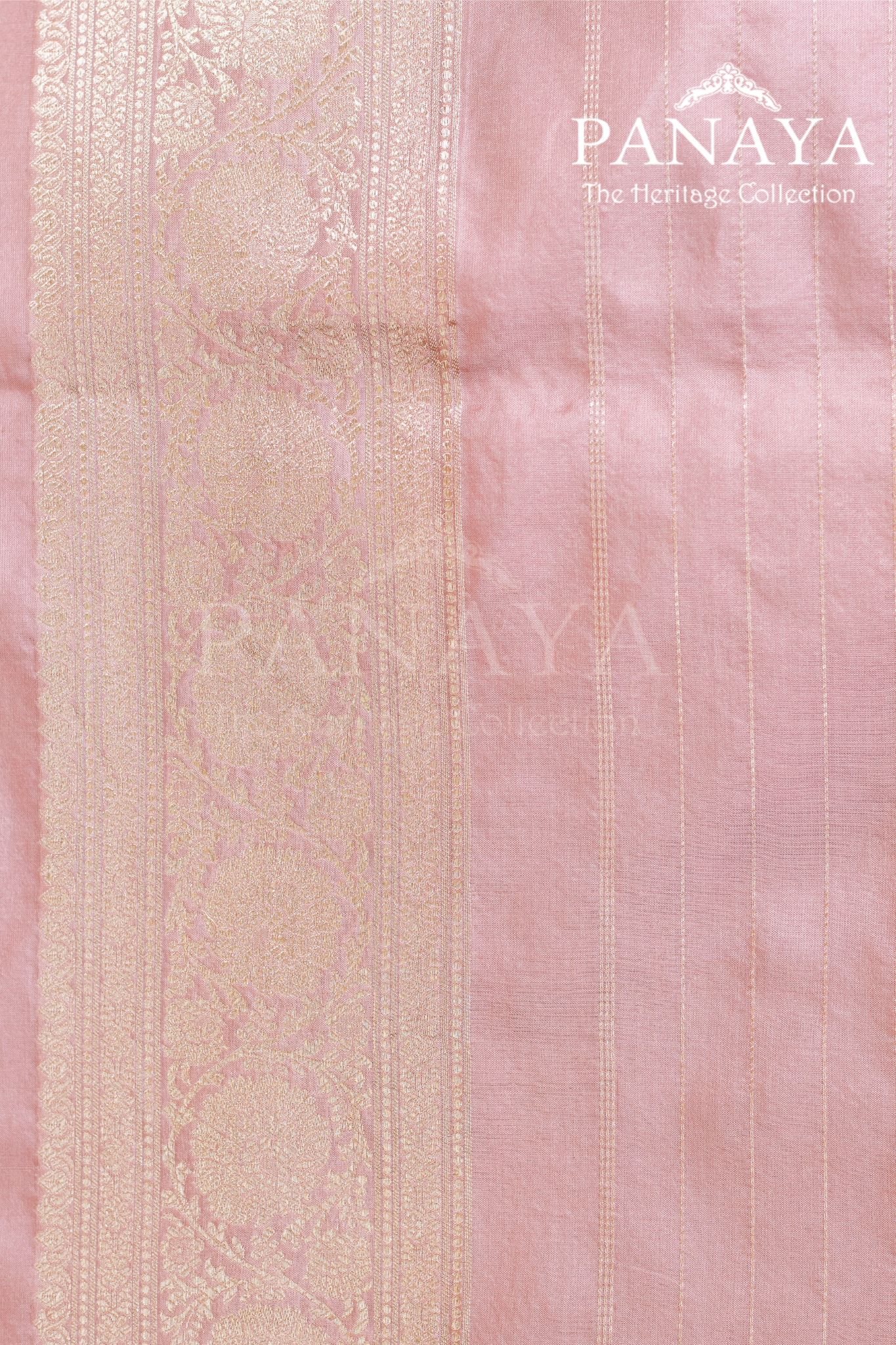 Handloom Tanchoi Silk Saree With Full Enticate Work And Border