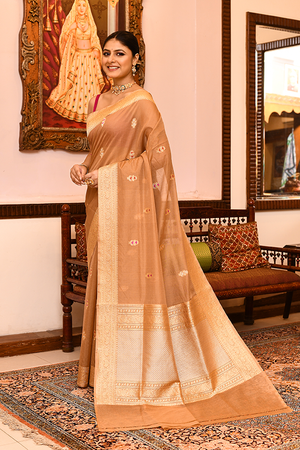 Almond Kora Silk Saree — Kadwa Meena Booti