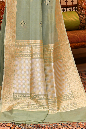 Powder Green Kora Silk Saree — Kadwa Flower Booti