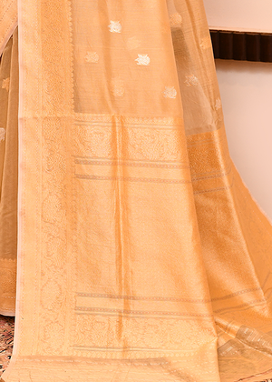 Gold Kora Silk Saree — Kadwa Booti