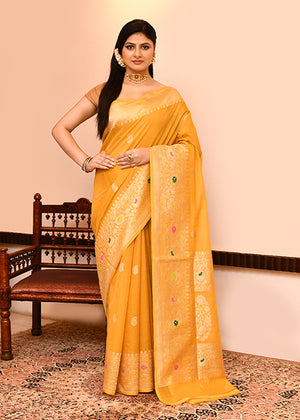 Yellow Kora Silk Saree — Kadwa Mango Booti