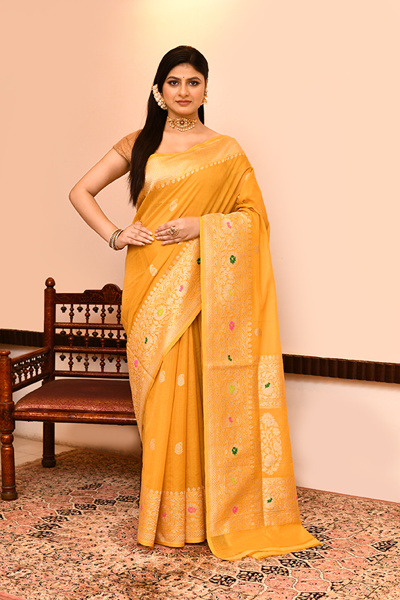Yellow Kora Silk Saree — Kadwa Mango Booti