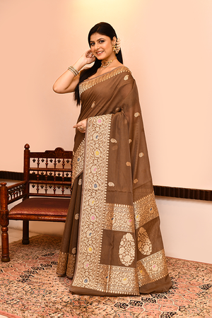 Brown Kora Silk Saree — Kadwa Mango Booti