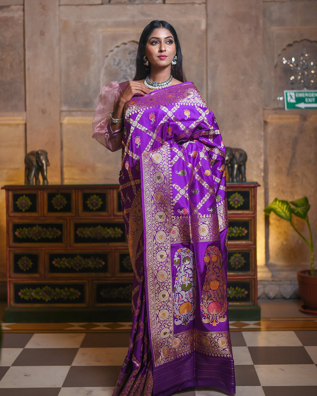 Purple Handwoven Kadwa Katan Pure Silk Saree - Panaya 