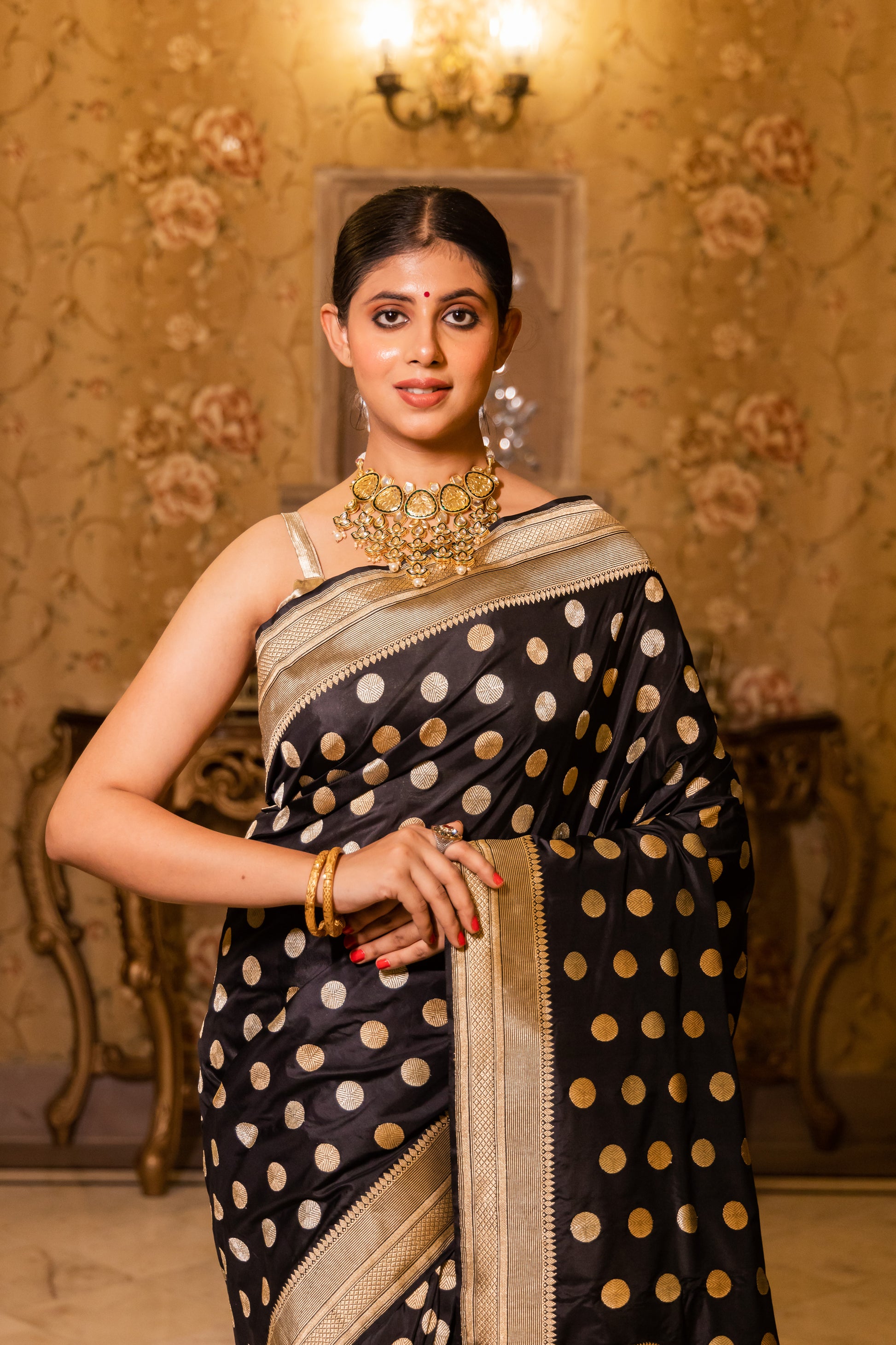 Black Handwoven Kadwa Katan Silk Saree