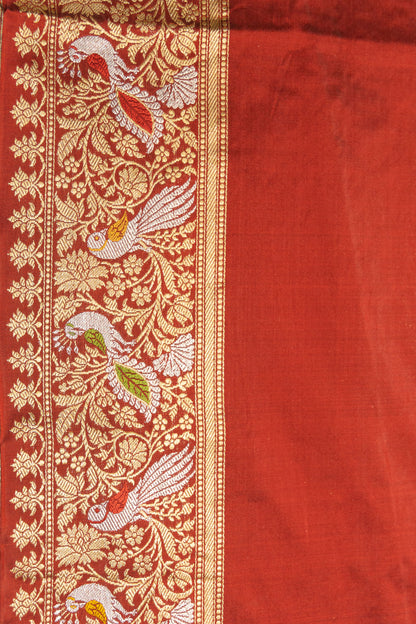 Maroon Handwoven Kadwa Katan Silk Saree - Panaya 