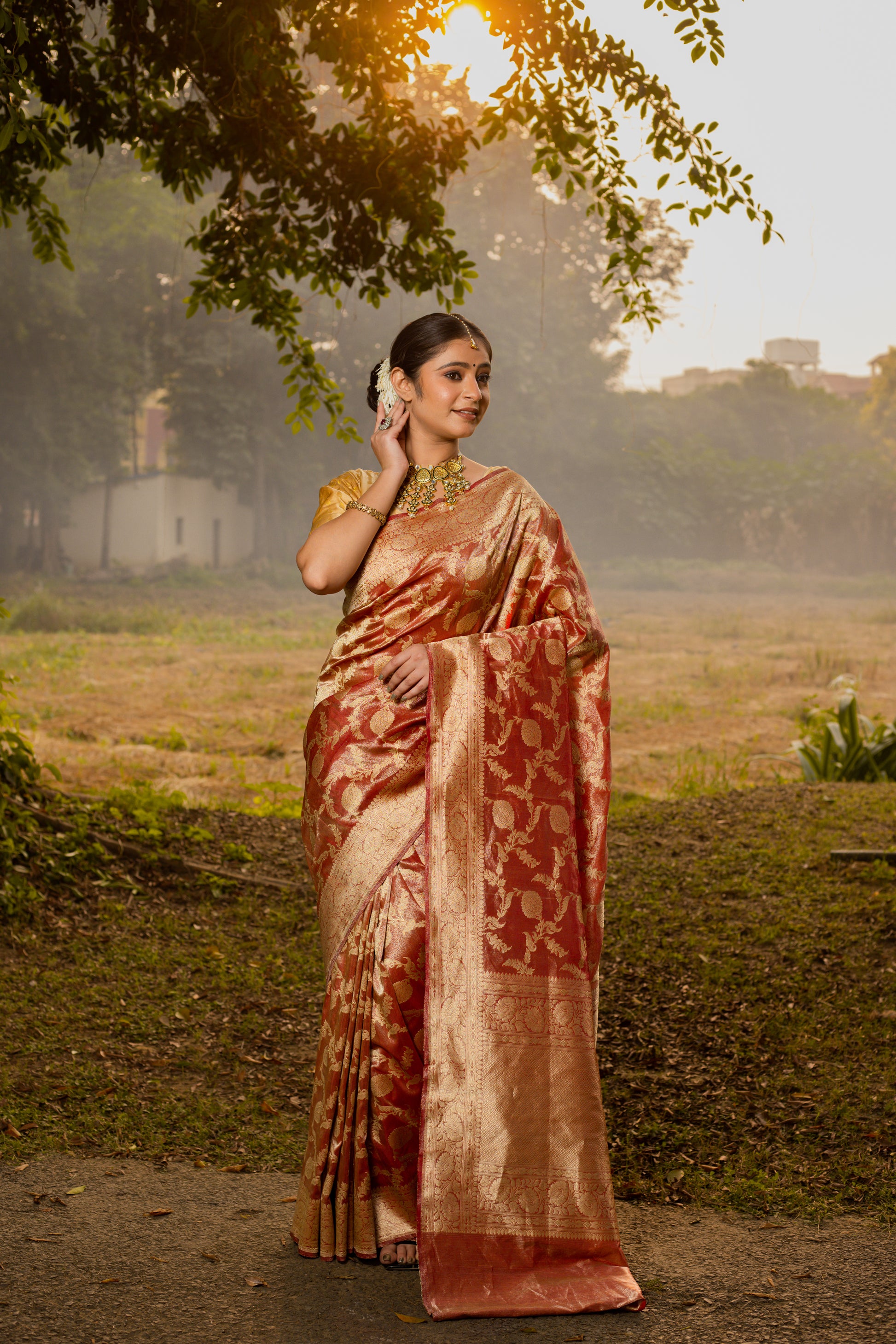 Maroon Saree Tissue Jangla Handwoven