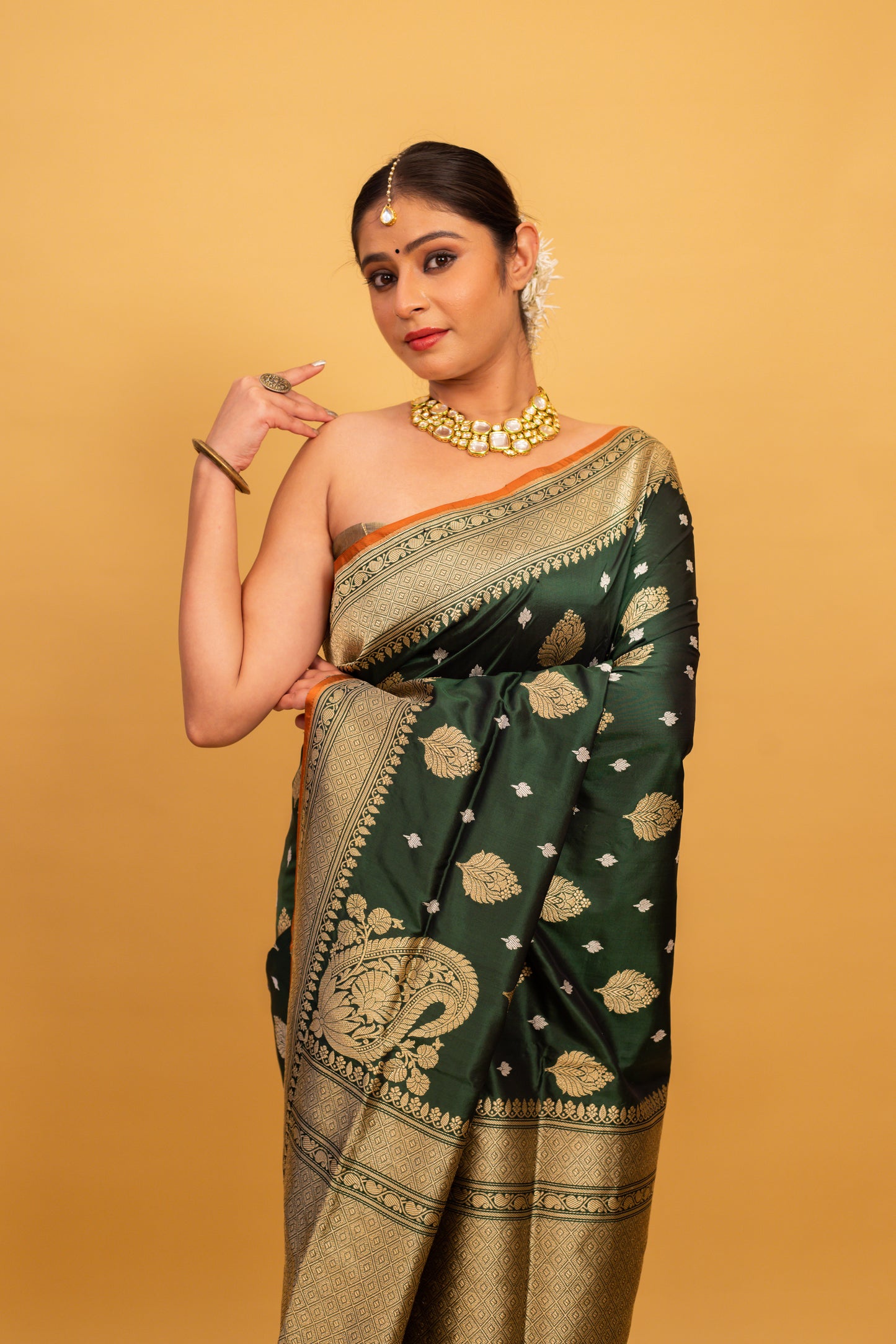 Bottle Green Saree Katan Silk Handwoven - Panaya 