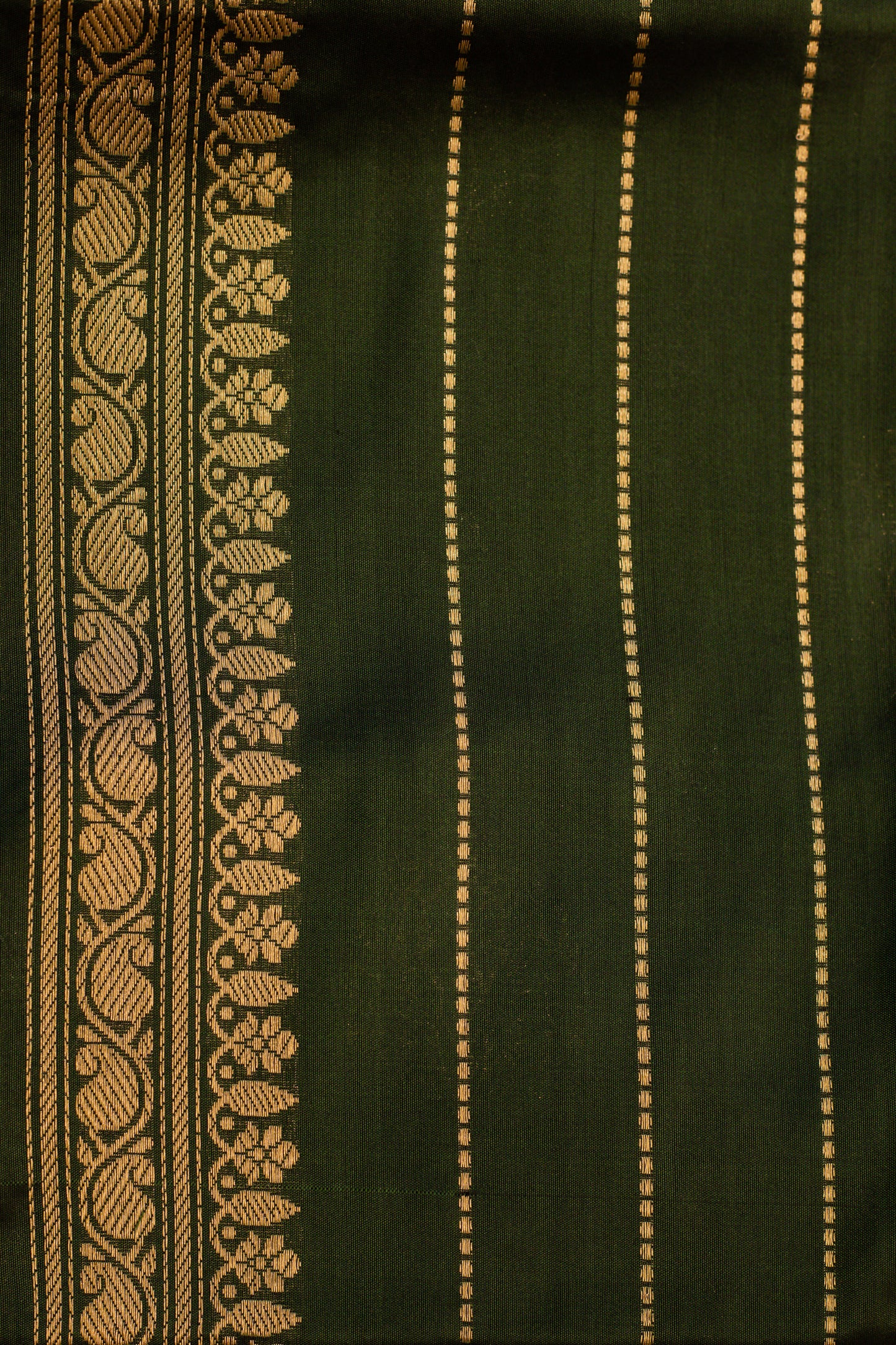 Bottle Green Saree Katan Silk Handwoven - Panaya 