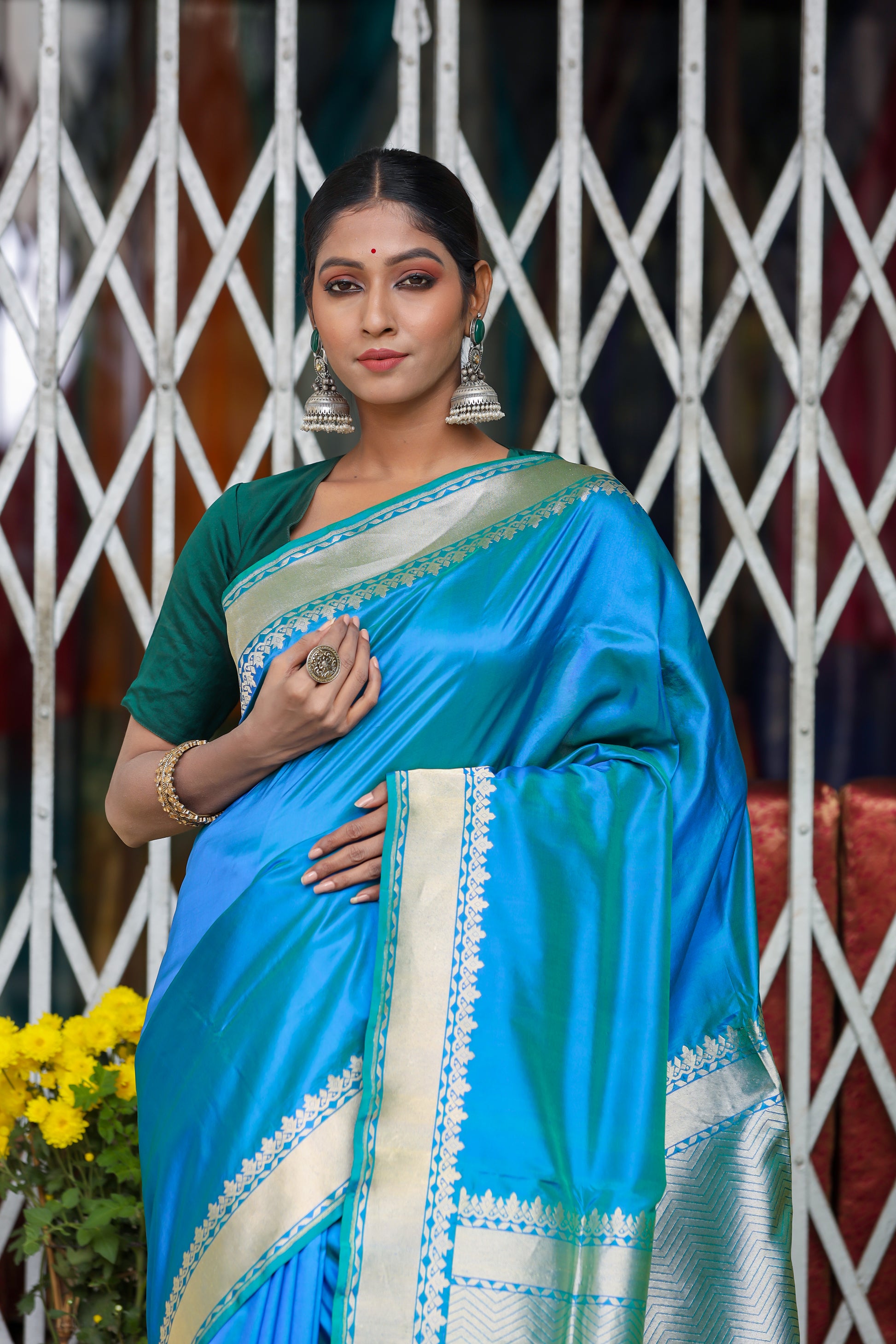 Morkanthi Katan Pure Silk Kadwa Saree