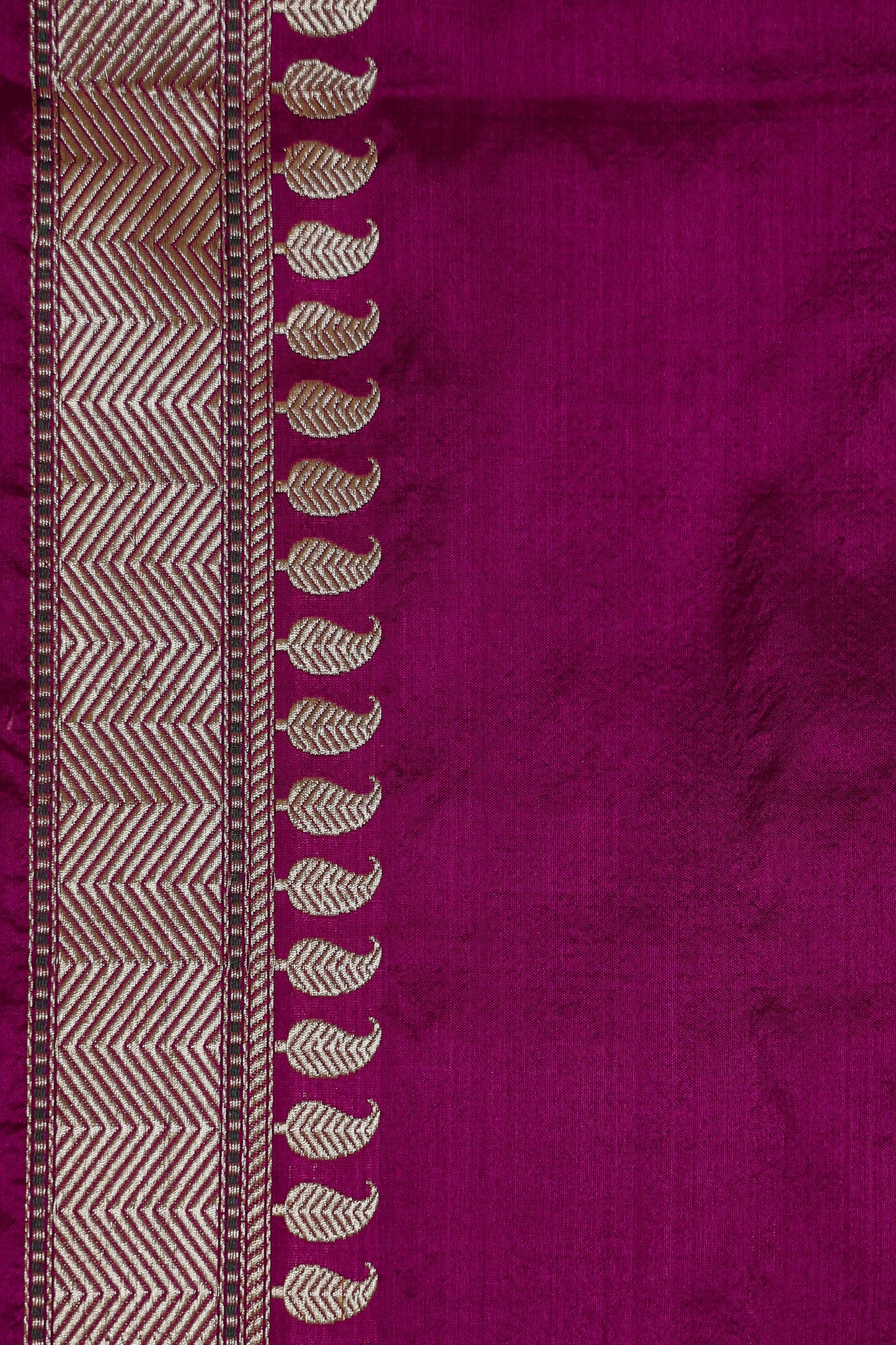 Magenta Katan Pure Silk Kadwa  Saree - Panaya 