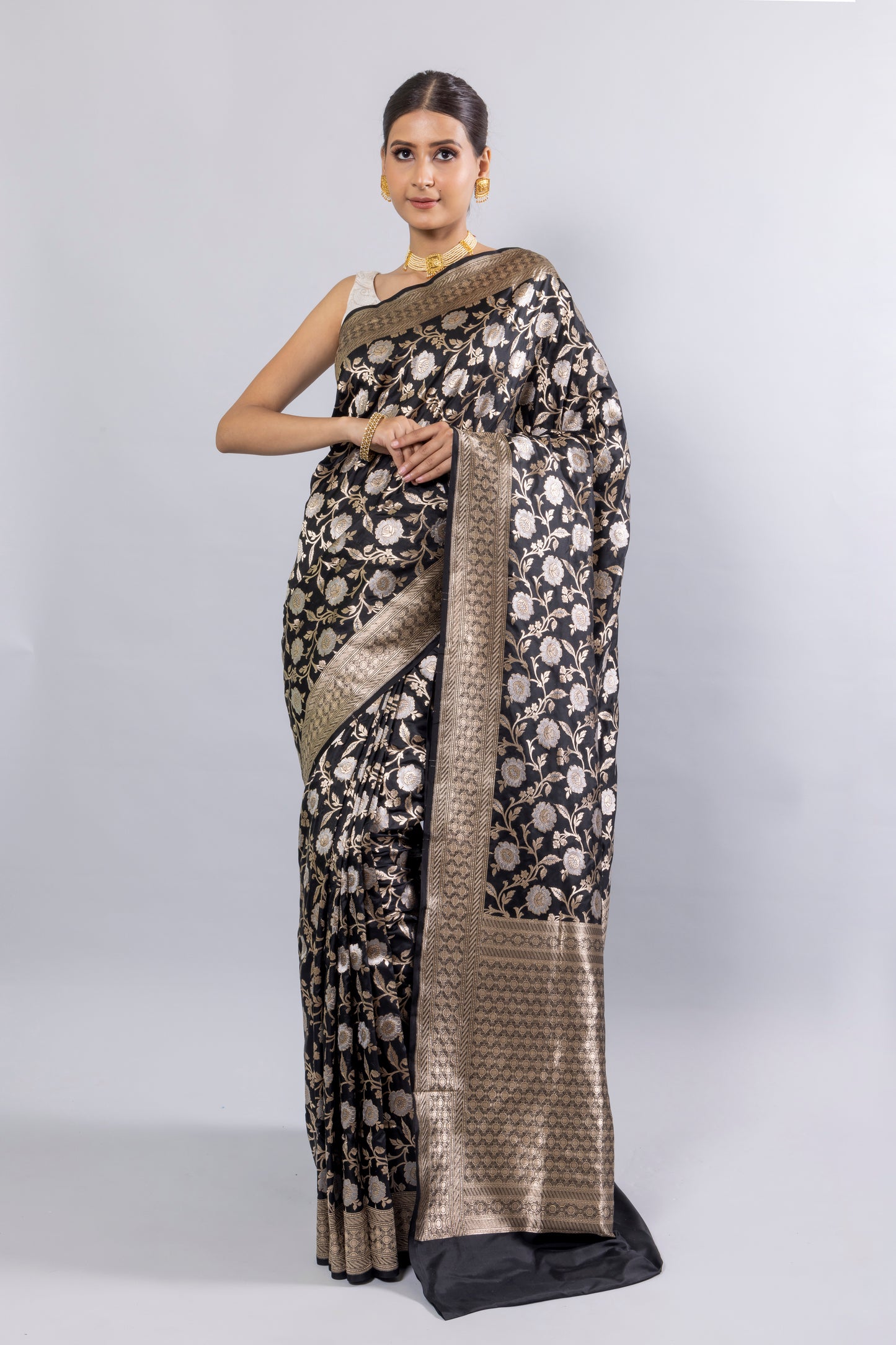 Black Handwoven Cutwork Katan Silk Saree - Panaya 