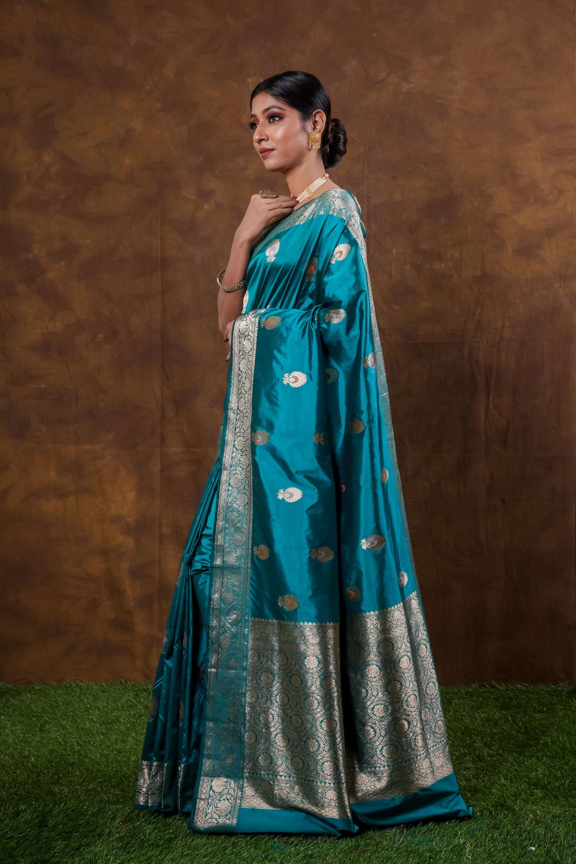 Turquoise Blue Handwoven Kadwa Katan Silk Saree